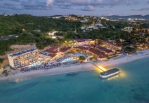 로얄턴 CHIC 안티구아, 오토그래프 컬렉션 - 올 인클루시브 리조트, 어른 전용 후기 및 특가 예약 - 딕킨슨 베이 호텔 추천 | 트립닷컴