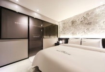 그레이 70 모텔 후기 및 특가 예약 - 창원 호텔 추천 | 트립닷컴