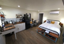 Stunning Modern Farmhouse Studio Cottage! 후기 및 특가 예약 - 엘렉트라 호텔 추천 | 트립닷컴