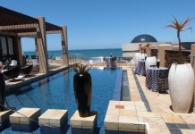 프리미어 호텔 이스트 런던 아이시시 후기 및 특가 예약 - 이스트런던 호텔 추천 | 트립닷컴