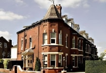 타워 게스트 하우스 후기 및 특가 예약 - 요크 호텔 추천 | 트립닷컴