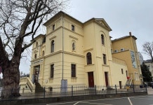 프로메나덴 호텔 후기 및 특가 예약 - 게라 호텔 추천 | 트립닷컴