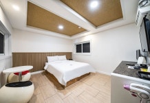 영주 아카데미모텔 후기 및 특가 예약, 영주시 2026 | 트립닷컴