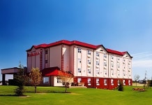 라마다 바이 윈덤 셔우드 파크 후기 및 특가 예약 - 셔우드파크 호텔 추천 | 트립닷컴