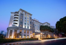 파크로얄 양곤 후기 및 특가 예약 - Kyauktada 호텔 추천 | 트립닷컴