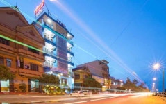 Tu Quy Hotel 후기 및 특가 예약 - 동호이 호텔 추천 | 트립닷컴