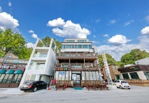 강릉 바위섬펜션, 바다 바로 앞 후기 및 특가 예약 - 강릉 호텔 추천 | 트립닷컴