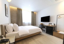 세븐브릭스호텔 후기 및 특가 예약 - 광양 호텔 추천 | 트립닷컴