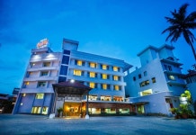 호텔 엘리트 팔라초 후기 및 특가 예약 - 앙가말리 호텔 추천 | 트립닷컴