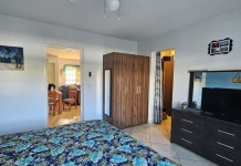 Ground Floor, Spacious 2 bedroom Ensuites, Corner Unit, Newly Remodeled. 후기, 예약 및 특가 확인 - 팜 비치 호텔 추천 | 트립닷컴