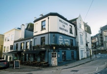 도그하우스 인 후기 및 특가 예약 - Hastings District 호텔 추천 | 트립닷컴