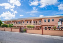 코니에스 콤포르트 스위트 후기 및 특가 예약 - 세인트 존스 호텔 추천 | 트립닷컴