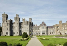 애시퍼드 캐슬 후기 및 특가 예약, 메이요 주 2026 | 트립닷컴