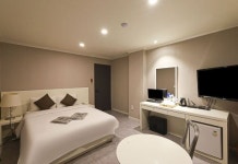 포시즌 모텔 후기 및 특가 예약, 대전 2026 | 트립닷컴