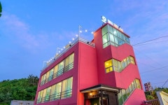 오핑펜션 후기 및 특가 예약 - 양양 호텔 추천 | 트립닷컴