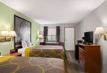 수퍼 8 바이 윈덤 브랜슨 / 셰퍼드 오브 더 힐스 익스프레스웨이 호텔 후기, 예약 브랜슨 호텔 추천 | 트립닷컴