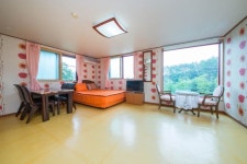 Yangyang Log Shelter Pension 호텔 후기, 예약 양양 호텔 추천 | 트립닷컴