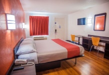 모텔 6 코르시카나 후기, 예약 및 특가 확인 - 코르시카나 호텔 추천 | 트립닷컴