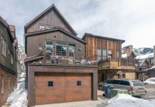 레드어닝의 330 W 패시픽 B 3 베드룸 타운하우스 후기 및 특가 예약 - 텔룰라이드 호텔 추천 | 트립닷컴