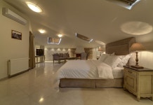 Home and Poetry 후기 및 특가 예약 - 아테네 호텔 추천 | 트립닷컴