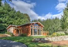 Golf Course Views and Hot Tub - Serene Mid Century Modern Haven 후기 및 특가 예약 - 밸리 힐 호텔 추천 | 트립닷컴