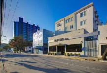 슬림 조인빌 바이 슬라비에로 호테이스 호텔 후기, 예약 주앵빌 호텔 추천 | 트립닷컴