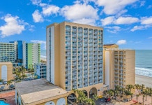 Ocean View and Relaxing Balcony - Stunning Coastal Escape 후기 및 특가 예약 - 머틀비치 호텔 추천 | 트립닷컴