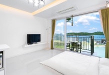 봄여름가을겨울 카페&펜션 후기 및 특가 예약 - 남해 호텔 추천 | 트립닷컴