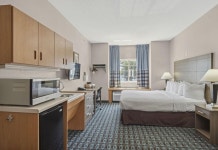 소네스타 에센셜 호텔 & 스위트 캔자스 시티/블루 스프링스 후기 및 특가 예약 - 블루스프링 호텔 추천 | 트립닷컴