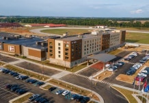 오크 그로브 레이싱 게임 & 호텔 후기, 예약 및 특가 확인 - 오크 그로브 호텔 추천 | 트립닷컴