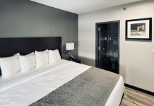 캐피탈 호텔 후기, 예약 및 특가 확인 - 뉴욕 호텔 추천 | 트립닷컴