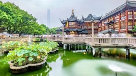 예원 + 상하이 육성창고 항일기념관 + 난징로 보행자 거리 + 성신사 관광지 일일 투어 | Trip.com