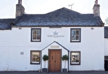 뉴 크라운 인 후기 및 특가 예약 - 볼턴 호텔 추천 | 트립닷컴