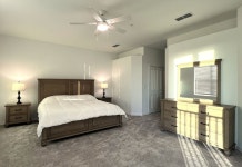 Spacious 3-Bedroom Coach Home with Golfing in Wellen Park Golf and Country Club 후기 & 특가 예약, 노스 포트 2026 | 트립닷컴
