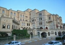 호텔 엘-루하 후기 및 특가 예약 - 샨리우르파 호텔 추천 | 트립닷컴