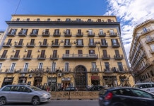 갤러리 스위트 나폴리 후기 및 특가 예약 - 나폴리 호텔 추천 | 트립닷컴