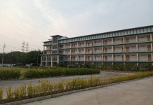 The Chev Hotel Lopburi 후기 및 특가 예약 - 롭부리 호텔 추천 | 트립닷컴