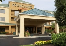 코트야드 뉴어크 그랑빌 후기 및 특가 예약 - 뉴어크 호텔 추천 | 트립닷컴