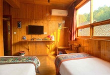 Zhaoxing Yuelai Gulai Inn(肇兴侗寨悦来鼓楼客栈) 후기, 가격 2025 리핑 호텔 추천 | 트립닷컴