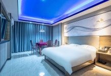 위에 톈청 스마트 호텔(铂悦天成智慧酒店) 후기 및 특가 예약 - 린가오 호텔 추천 | 트립닷컴