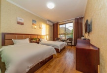 Xiboyuan Inn(华山西博苑客栈) 후기, 예약 및 특가 확인 - 화인 호텔 추천 | 트립닷컴