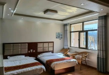Gonghe xinxin business hotel(共和鑫鑫商务宾馆) 후기, 가격 2024 궁허 호텔 추천 | 트립닷컴