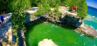 세바스토폴 여행 가이드(2025년): 인기 관광지, 교통, 날씨 등 (업데이트 날짜: 2025년 9월) | Trip.com