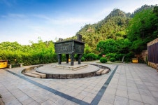 경충산 티켓 할인, 운영 시간, 후기 [2026년] | Trip.com