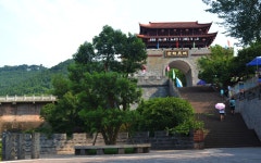 금룡장성 티켓 할인, 운영 시간, 후기 [2026년] | Trip.com