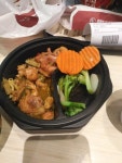 KFC (wucaiguangchang) - 충라이 여행 리뷰｜트립닷컴 트립 가이드