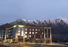 윈덤 가든 퀸스타운 후기 및 특가 예약 - 퀸스타운 호텔 추천 | 트립닷컴