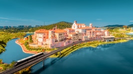 화이 브라더스 (창사) 영화 마을 티켓 할인, 운영 시간, 후기 [2026년] | Trip.com