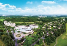 황산 파인 골프 & 컨트리 클럽(黄山高尔夫酒店（黄山屯溪国际机场店）) 후기 및 특가 예약 - 황산 호텔 추천 | 트립닷컴