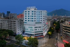 디 오리진 호텔 (웨칭 타임스 스퀘어) 후기 - 실제 투숙객 후기 1819개 확인 | 트립닷컴